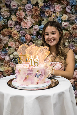 Isabella's 16th-212