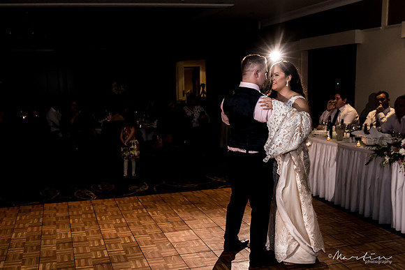 Reception L&K-208