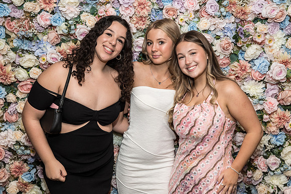 Isabella's 16th-95