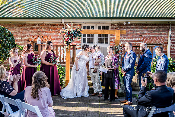 Ceremony L&B-100