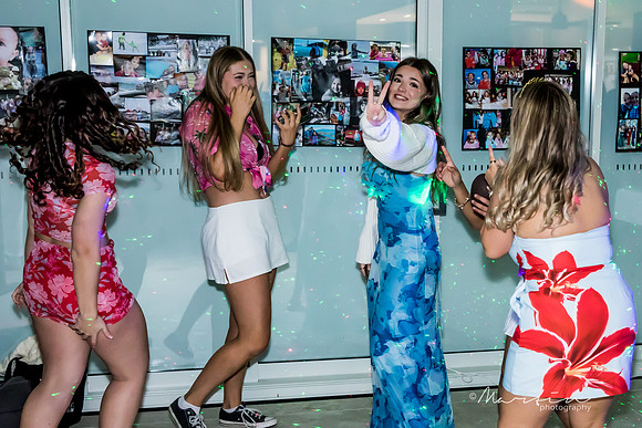 Bella's 18th-116