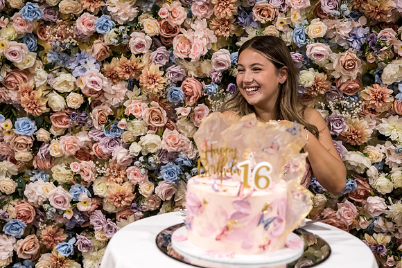 Isabella's 16th-217