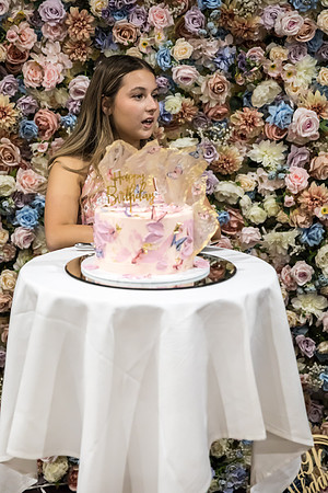 Isabella's 16th-208