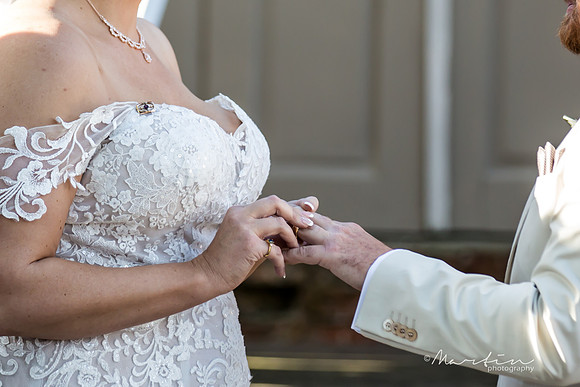 Ceremony L&B-915